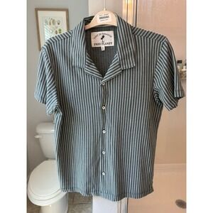 Free Planet Lost in Paradise Men's S Shirt Striped Knit Camp Collar Button Up